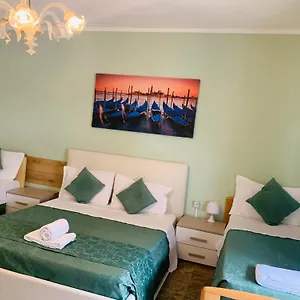 Venice Night Bed & Breakfast